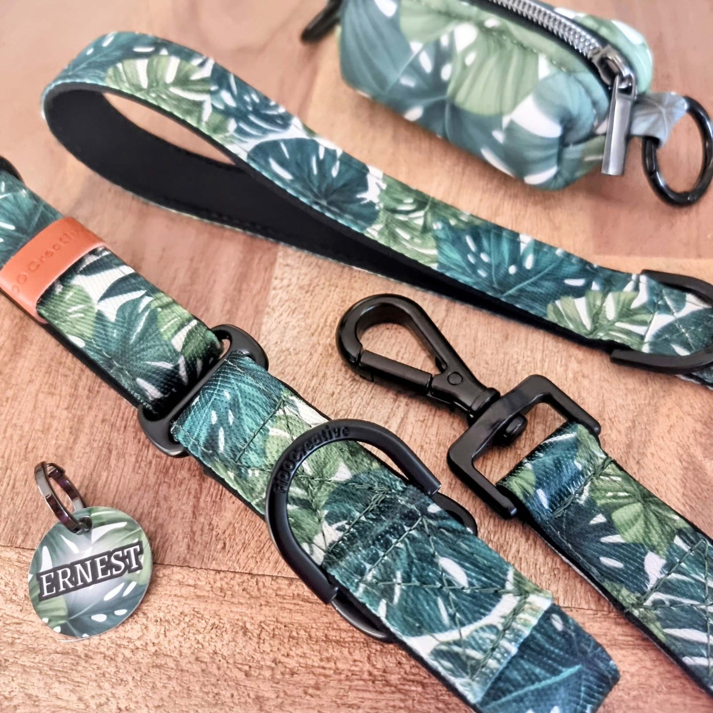 Monstera leaf martingale collar and leash set