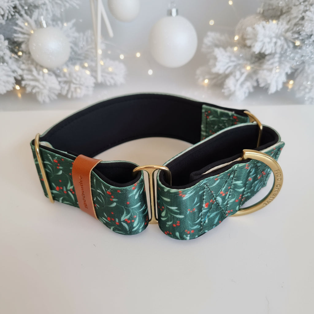 Green christmas martingale collar