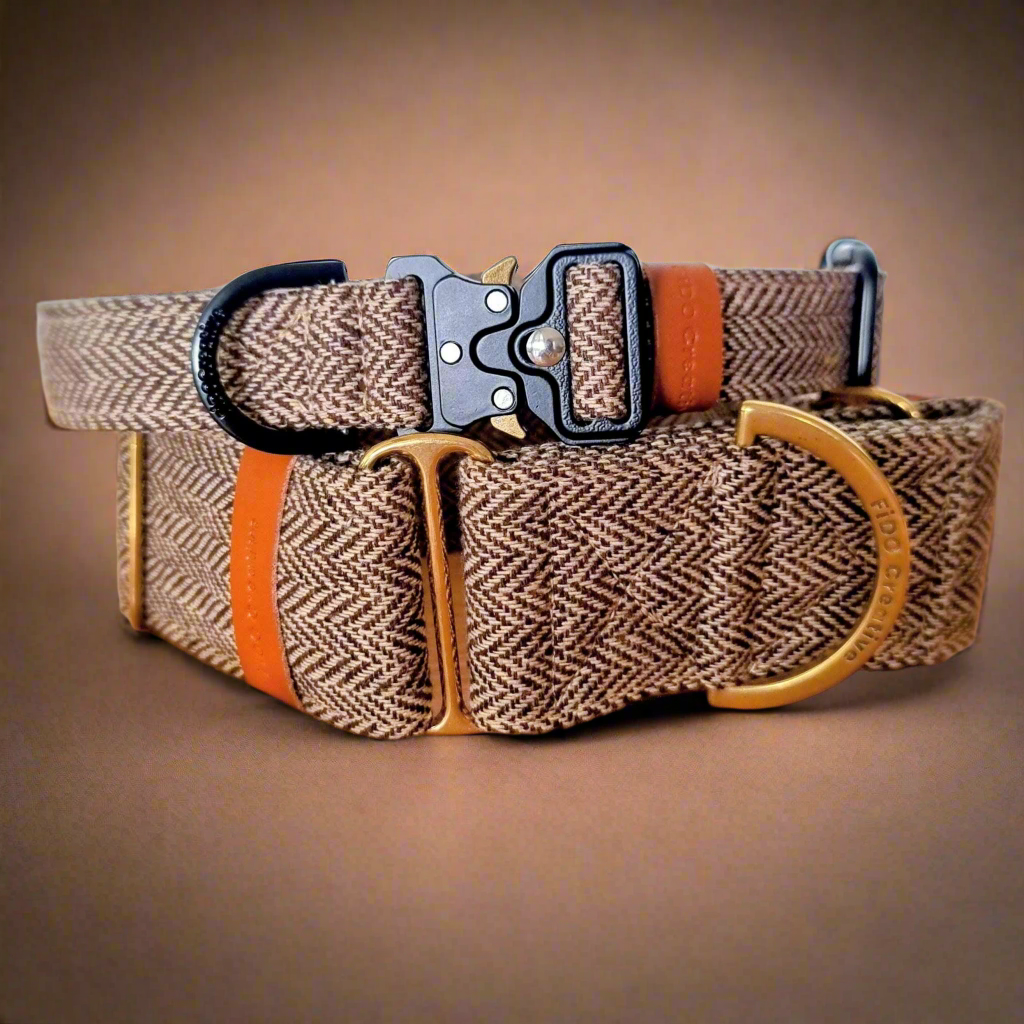 Coffee tweed buckle dog collar