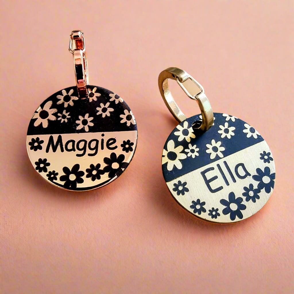Daisy Pet ID Tag - Dog name tag