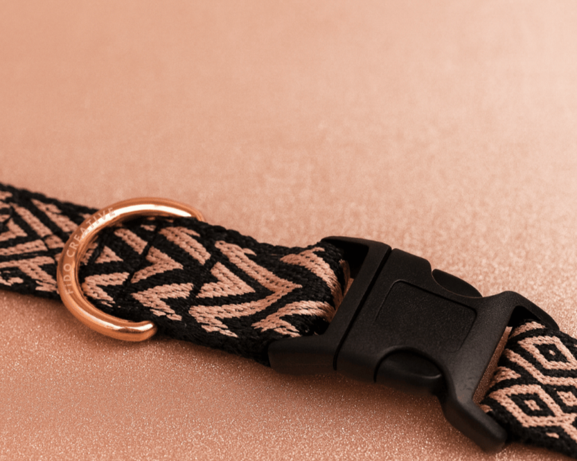 luxury dog collar with rose gold diamond pattern