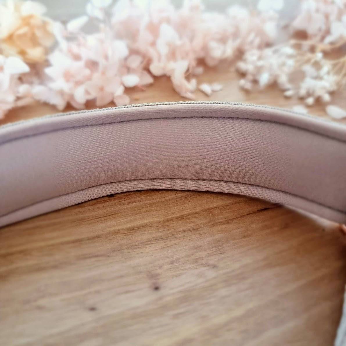 Beige padded martingale collars