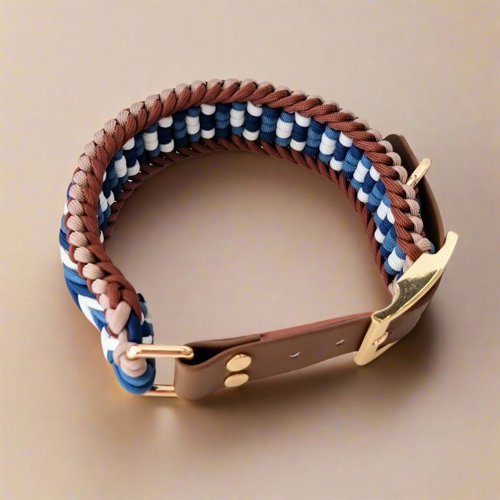 Blue paracord dog collar 